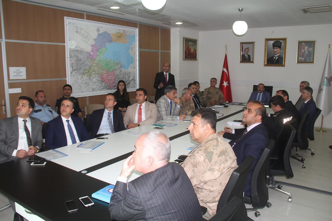 Bitlis’te “Seçim Güvenliği Toplantısı” gerçekleştirildi